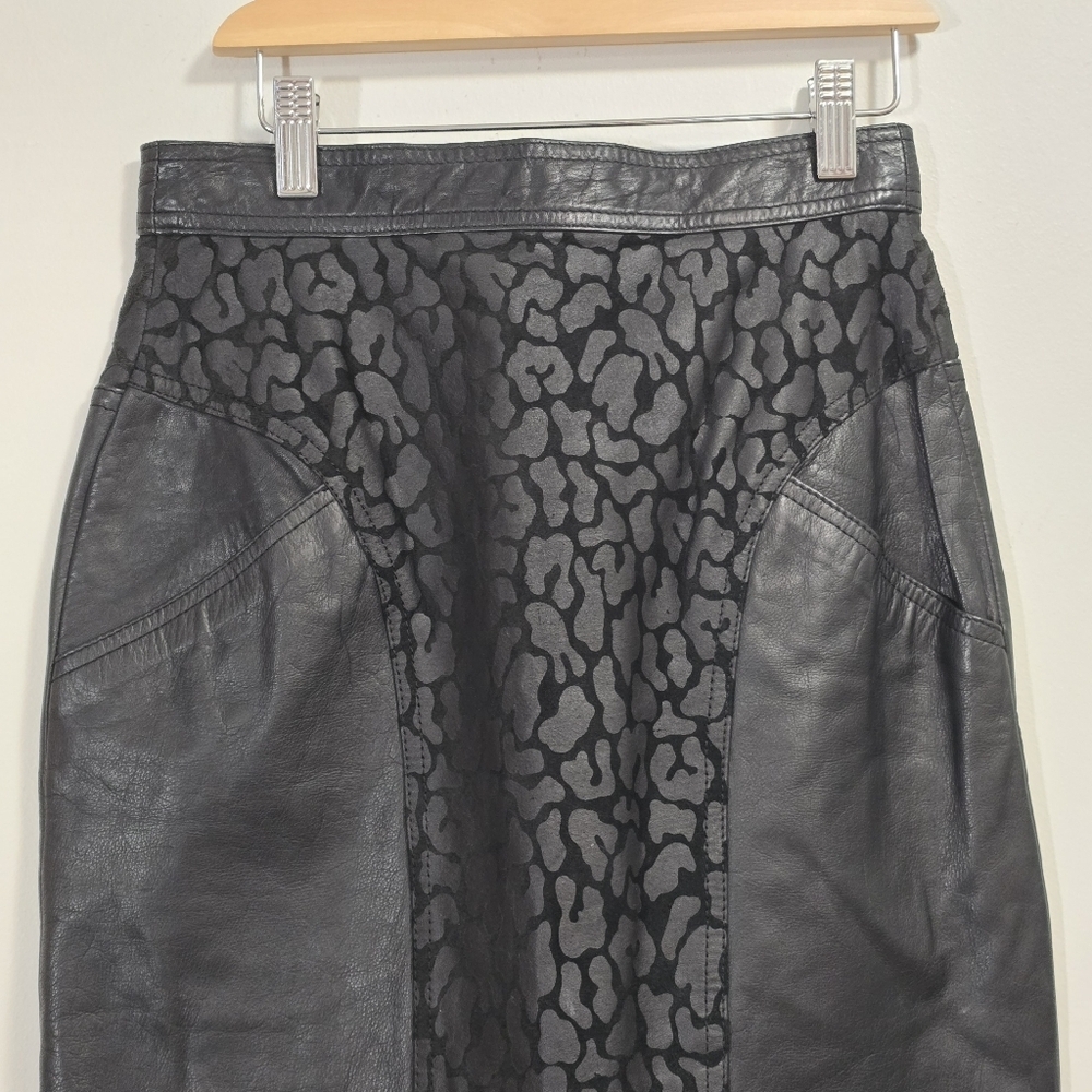 Vintage Genuine Leather With Leopard Print Pencil Skirt Color Black - Picture 2 of 8